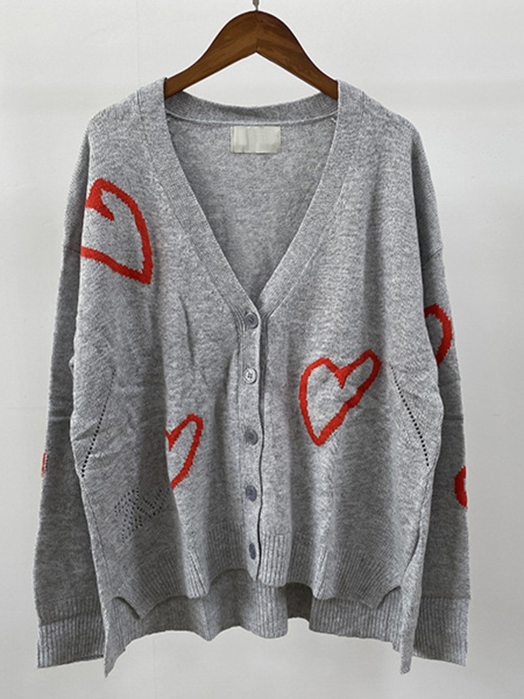 Heart Sweaters: The Perfect Gift for Your Loved Ones插图